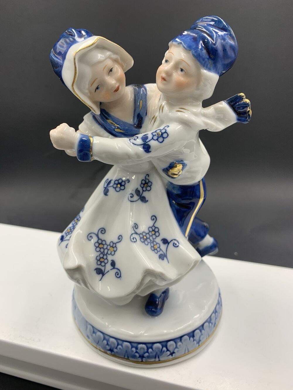 KPM Vintage Porcelain Figurine Boy Girl Dancing Blue White Gold Accents65